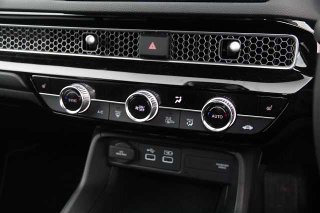 Honda Civic Hybrid 2.0 eHEV Elegance 5dr CVT 