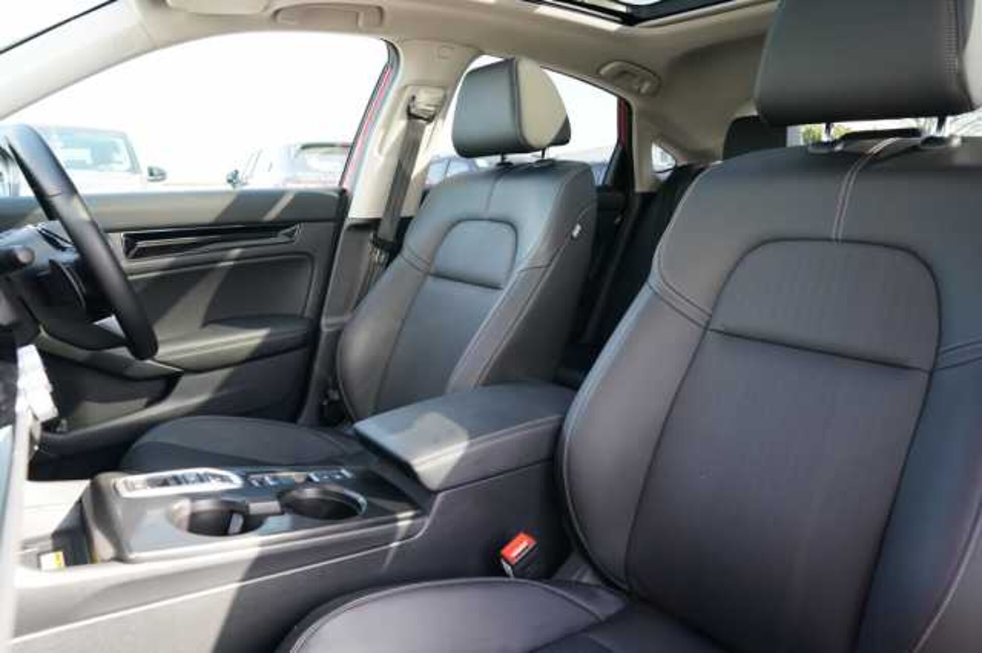 Honda Civic Hybrid 2.0 eHEV Advance 5dr CVT 