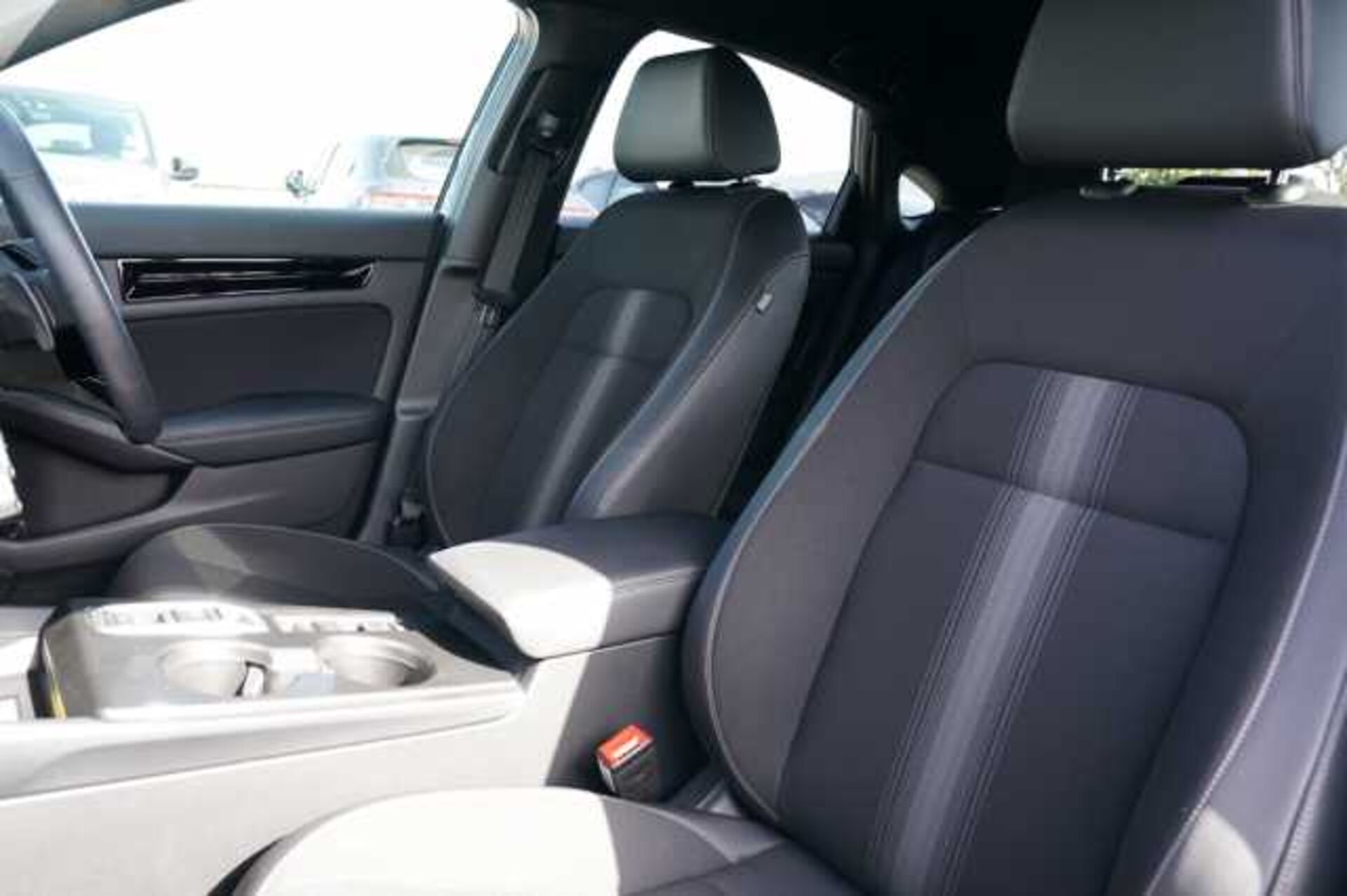 Honda Civic 2.0 eHEV Sport 5dr CVT 