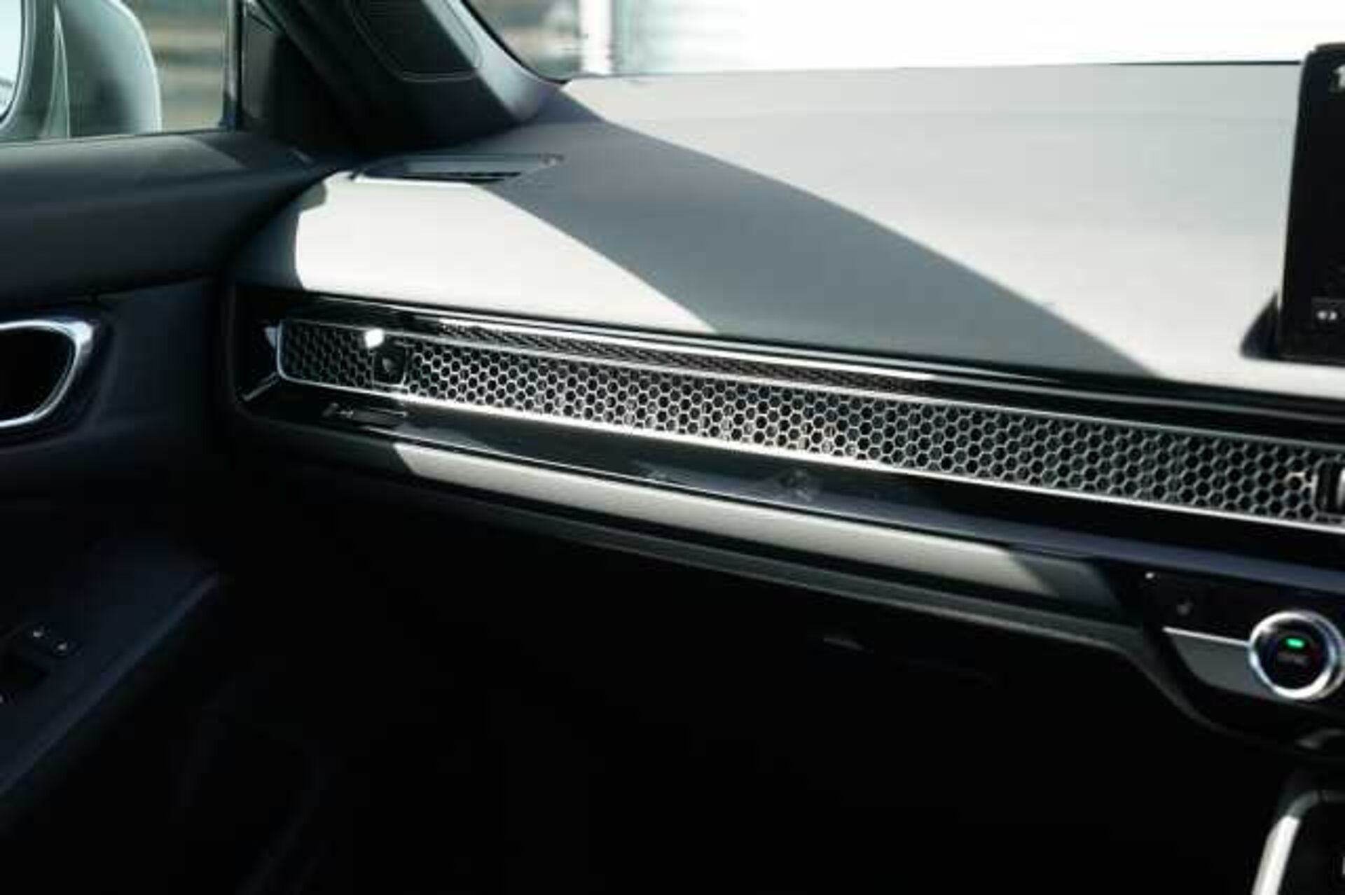 Honda Civic 2.0 eHEV Sport 5dr CVT 