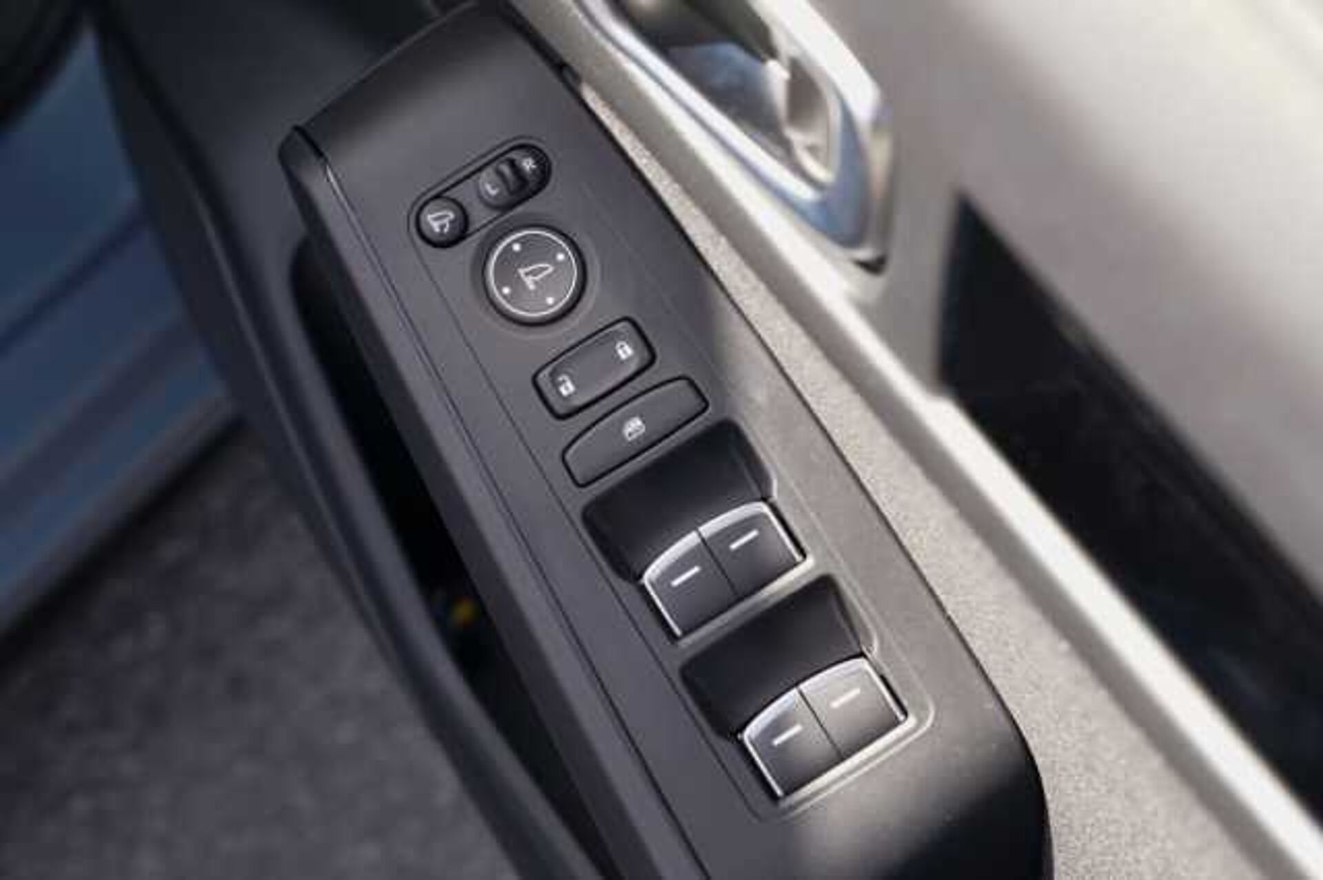 Honda Civic 2.0 eHEV Sport 5dr CVT 