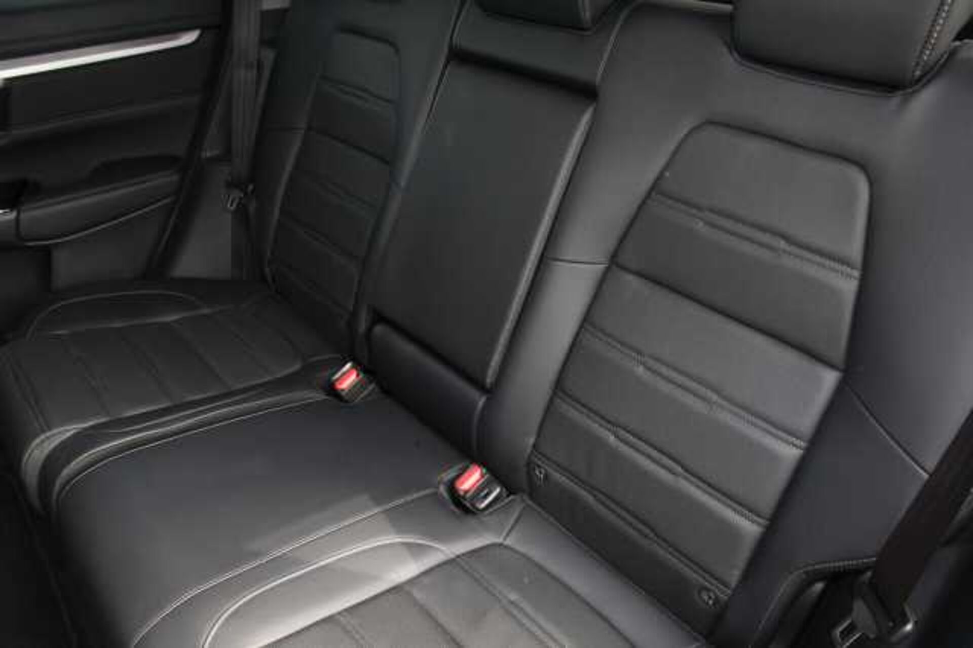 Honda CR-V Hybrid 2.0 i-MMD Hybrid SR 5dr eCVT 
