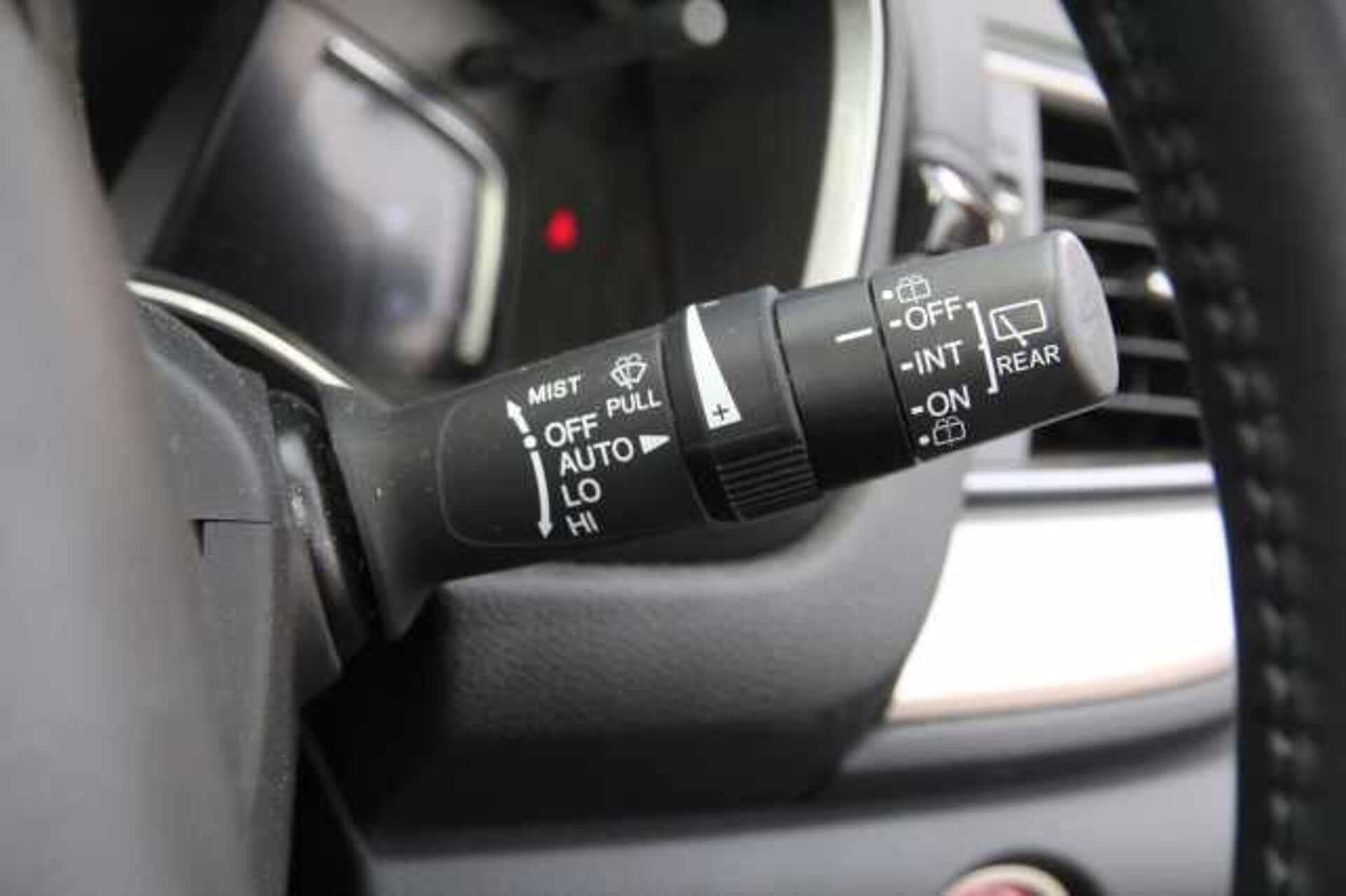 Honda CR-V Hybrid 2.0 i-MMD Hybrid SR 5dr eCVT 