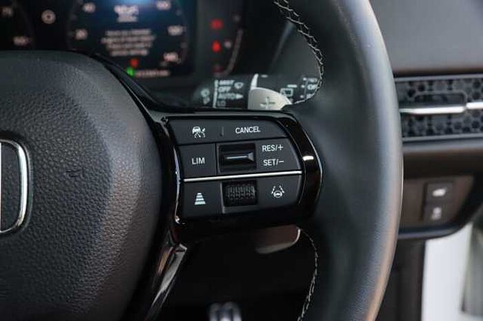 Honda ZR-V e:HEV 2.0 i-MMD (184ps) Advance Hybrid eCVT 