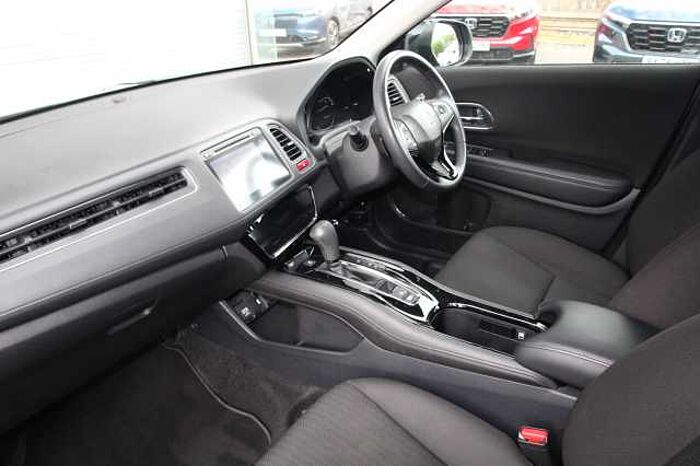 Honda HR-V 1.5 i-VTEC SE Navi CVT 5dr 