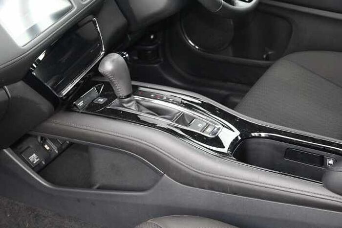 Honda HR-V 1.5 i-VTEC SE Navi CVT 5dr 
