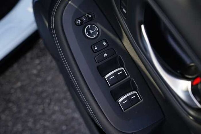 Honda ZR-V e:HEV 2.0 eHEV Advance 5dr CVT 