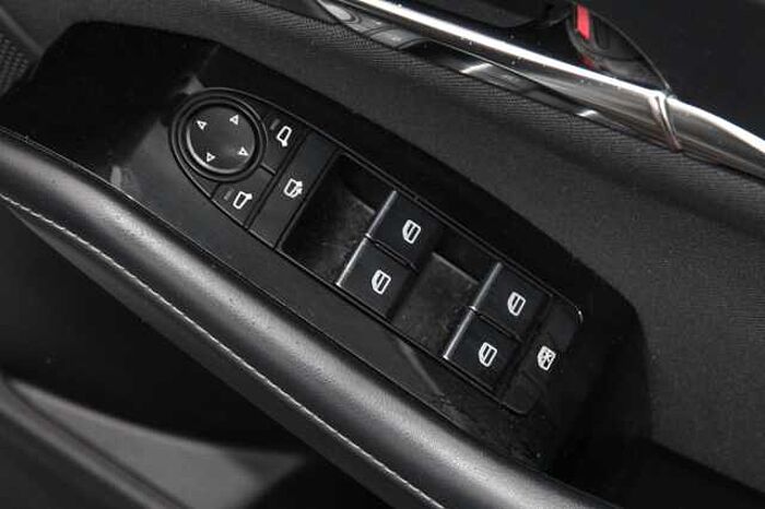 Mazda CX-30 2.0 e-Skyactiv G MHEV Sport Lux 5dr Auto 