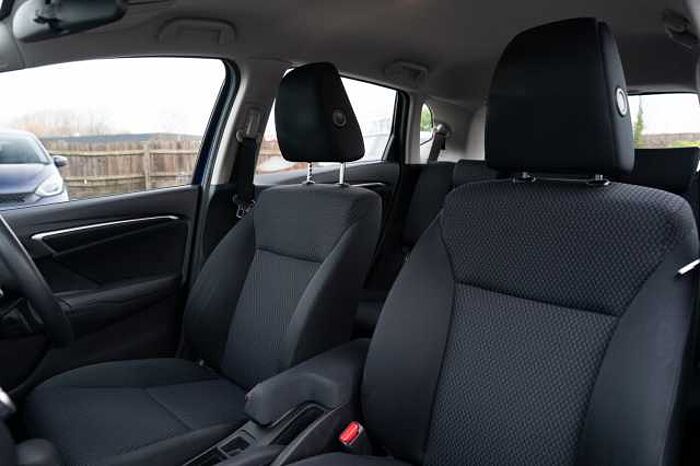 Honda Jazz 1.3 i-VTEC SE Navi 5dr CVT 