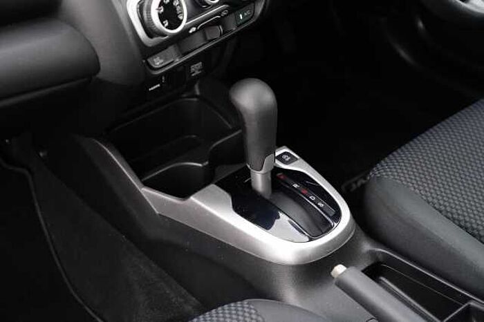 Honda Jazz 1.3 i-VTEC SE Navi 5dr CVT 