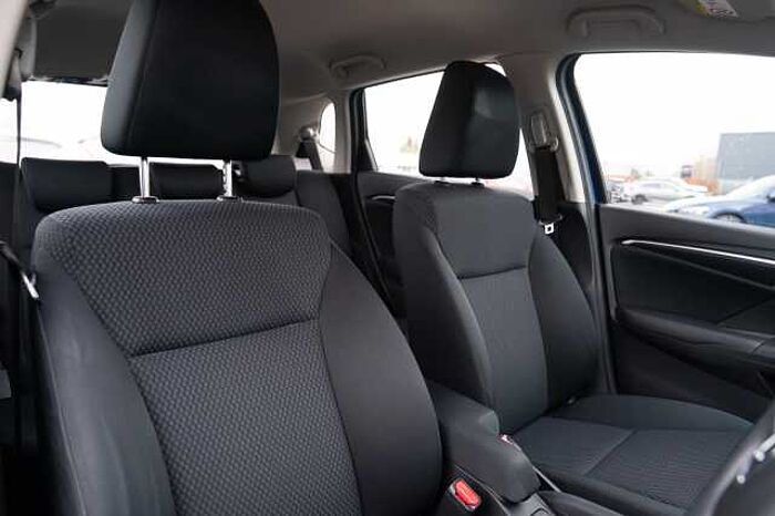 Honda Jazz 1.3 i-VTEC SE Navi 5dr CVT 