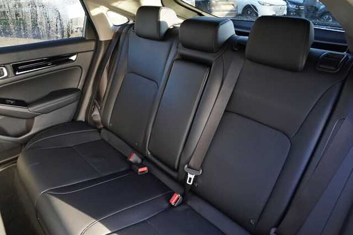 Honda Civic e:HEV 2.0 eHEV Advance 5dr CVT 