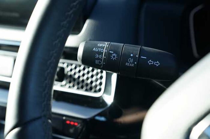 Honda Civic e:HEV 2.0 eHEV Elegance 5dr CVT 