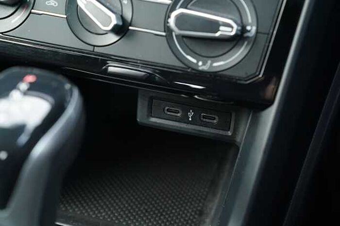 Volkswagen T-Cross 1.0 TSI 115 SE 5dr DSG 