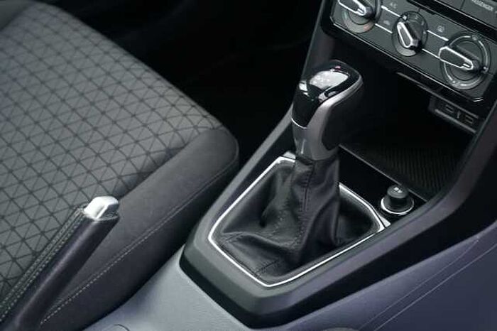 Volkswagen T-Cross 1.0 TSI 115 SE 5dr DSG 