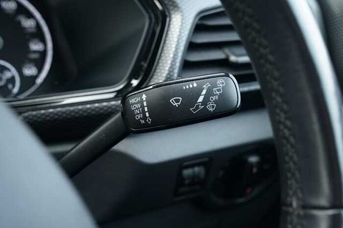 Volkswagen T-Cross 1.0 TSI 115 SE 5dr DSG 