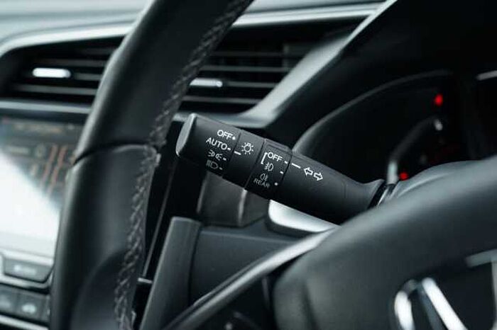 Honda Civic 1.5 VTEC Turbo Sport 5dr CVT 