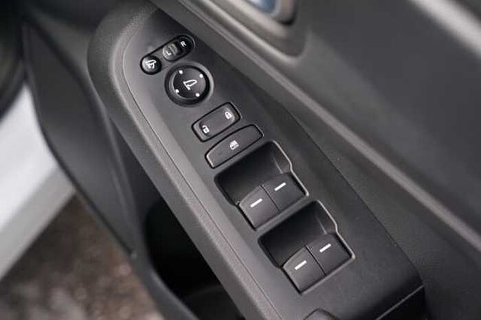 Honda HR-V Hybrid 1.5 eHEV Elegance 5dr CVT 