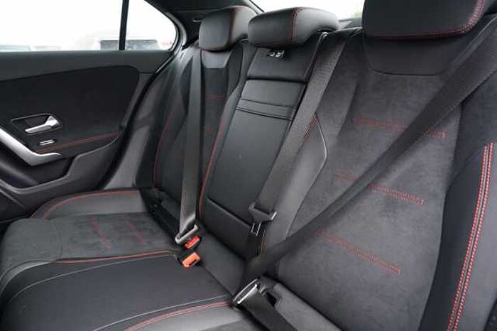 Mercedes-Benz A 180 A180 AMG Line Premium 4dr Auto 