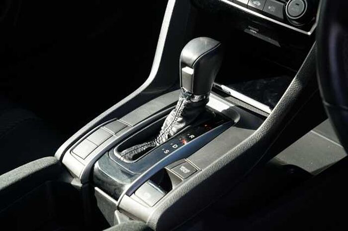 Honda Civic 1.5 VTEC Turbo Sport 5dr CVT 