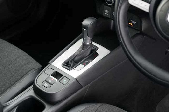 Honda Jazz Hybrid 1.5 i-MMD Hybrid Advance 5dr eCVT 