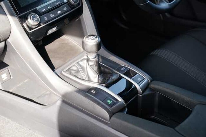 Honda Civic 1.0 VTEC Turbo 126 SR 5dr 