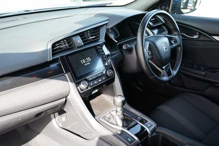 Honda Civic 1.0 VTEC Turbo 126 SR 5dr 