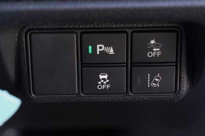 Honda Civic 1.0 VTEC Turbo 126 SR 5dr 