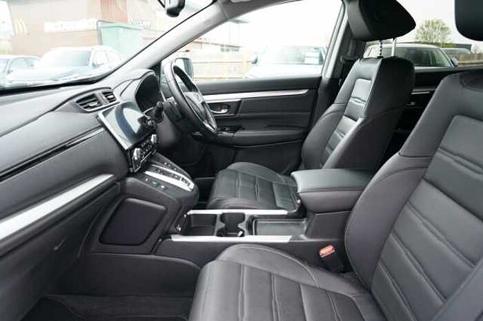 Honda CR-V Hybrid 2.0 i-MMD Hybrid SR 2WD 5dr eCVT 