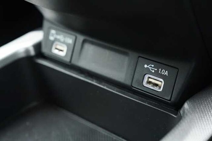 Honda CR-V Hybrid 2.0 i-MMD Hybrid SR 2WD 5dr eCVT 