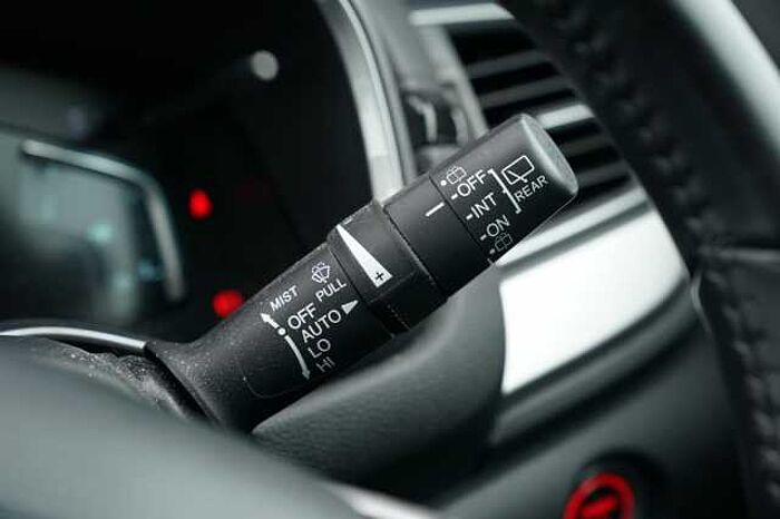 Honda CR-V Hybrid 2.0 i-MMD Hybrid SR 2WD 5dr eCVT 