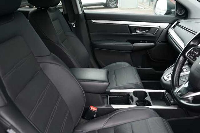 Honda CR-V Hybrid 2.0 i-MMD Hybrid SR 2WD 5dr eCVT 