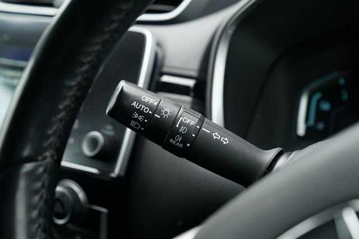 Honda CR-V Hybrid 2.0 i-MMD Hybrid SR 2WD 5dr eCVT 