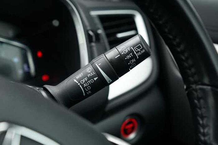 Honda CR-V Hybrid 2.0 i-MMD Hybrid SR 2WD 5dr eCVT 