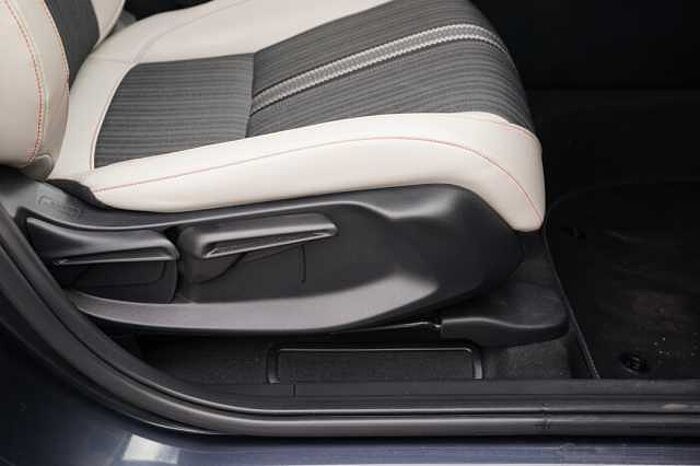 Honda HR-V Hybrid 1.5 eHEV Advance Style 5dr CVT 