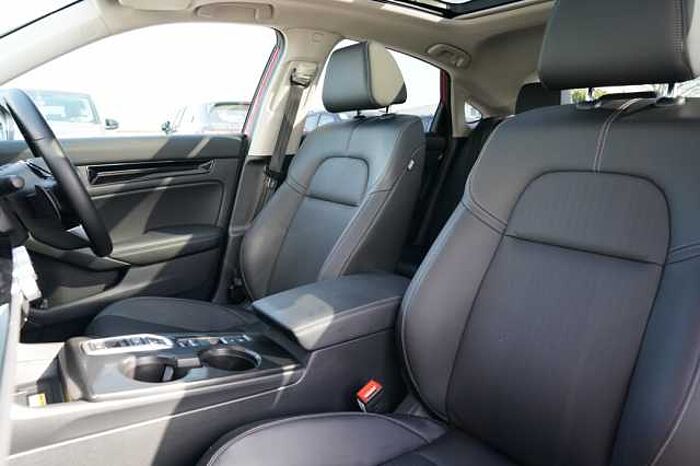Honda Civic Hybrid 2.0 eHEV Advance 5dr CVT 