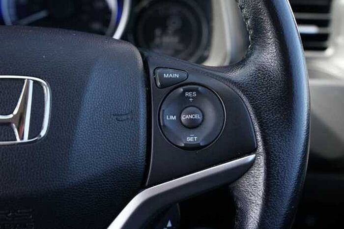 Honda Jazz 1.3 i-VTEC EX Navi 5dr 