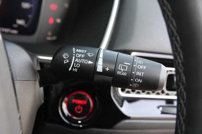 Honda Civic Hybrid 2.0 eHEV Advance 5dr CVT 