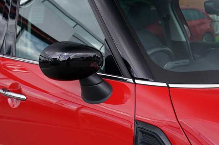 MINI Mini 1.5 Cooper Exclusive 5dr Auto 
