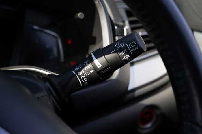 Honda CR-V Hybrid 2.0 i-MMD Hybrid SR 2WD 5dr eCVT 