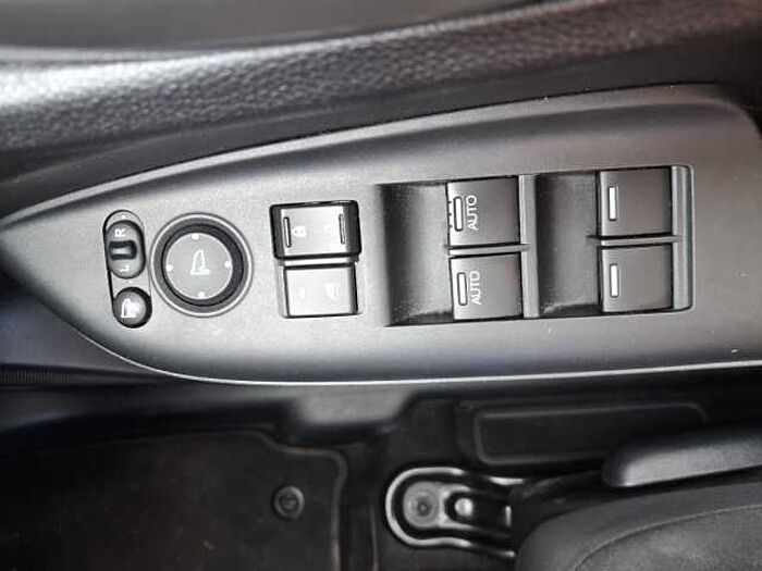 Honda Jazz 1.3 i-VTEC EX Navi 5dr 