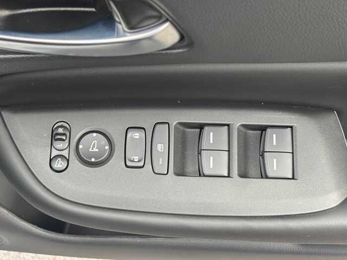 Honda Jazz Hybrid 1.5 i-MMD Hybrid Advance 5dr eCVT 